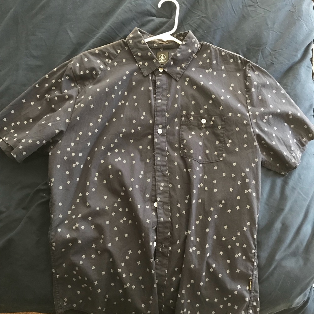 Blue Volcom button up